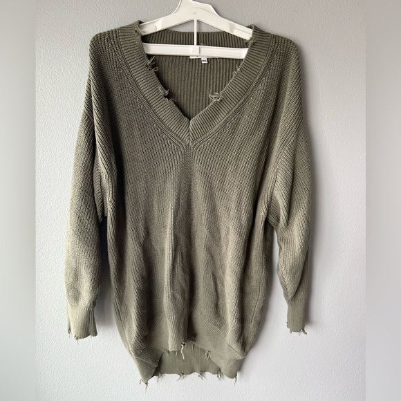 Young Fabulous & Broke Sweaters - Young Fabulous and Broke Sage green distressed long sweater Women’s size M/L